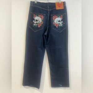 2000s 2007 Ed Hardy Embroidered
Jeans 36x32 Pocket Skulls style baggy dark blue